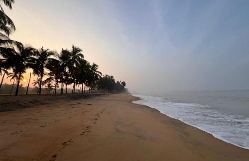 Chittilapilly House | Relax at Bimal's Casa de Papel - Beachfront Paradise Awaits