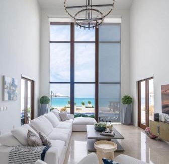 Alice Town House | Biminis Beachfront Dream Villa