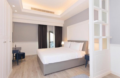 Doha Apartment | Discover Bin Al Sheikh Residences: Family-Friendly Getaway