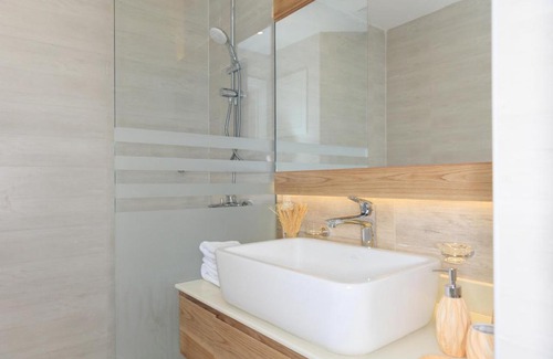 Doha Apartment | Discover Bin Al Sheikh Residences: Family-Friendly Getaway