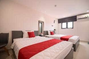 District 7 Hotel | Convenient Bin Bin Hotel 7 - Steps from TON DUC THANG University