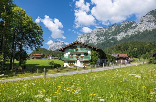 Ramsau bei Berchtesgaden Apartment | Oceanfront Bindenhäusl in Ramsau - Guest Rated 10/10