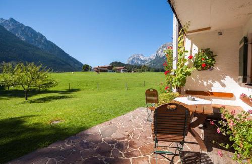 Ramsau bei Berchtesgaden Apartment | Oceanfront Bindenhäusl in Ramsau - Guest Rated 10/10