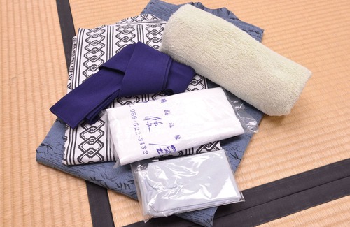 Kurashiki House | Eco-Friendly Bingoya: Relaxing Spa and Family Amenities