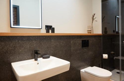 Busum Apartment | Cozy Binnendiek Haus: Family-Friendly Comfort Apartment