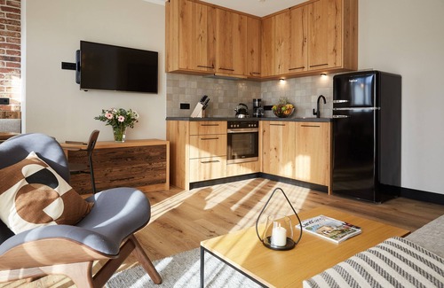 Busum Apartment | Top-Rated Binnendiek Resort Büsum - Family-Friendly Retreat