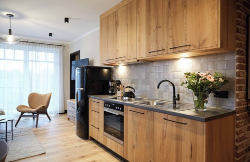 Busum Apartment | Discover Binnendiek Resort Büsum: Family-Friendly Retreat