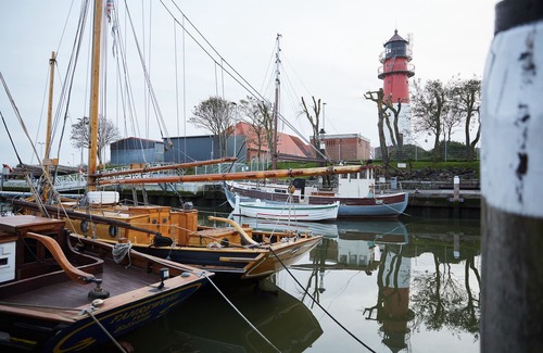 Busum Apartment | Top-Rated Binnendiek Resort Büsum: Comfort Apartment Awaits