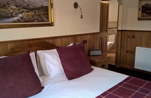 Dalcherichart Bed & Breakfast | Exceptional Binnilidh Mhor B&B with Breakfast & 10/10 Rating