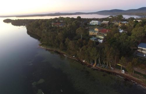 Green Point House | Tranquil Binnowee: Between Ocean and Lake, Pet-Friendly Stay