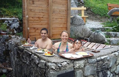Eng Alm House | Exceptional Binsalm- Schutzhütte: Family-Friendly Retreat