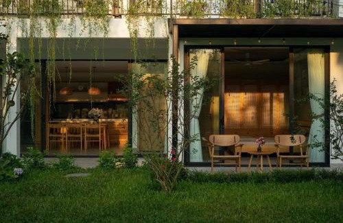 Da Nang Villa | Explore Binsy Casa: Pet-Friendly Stay with Breakfast