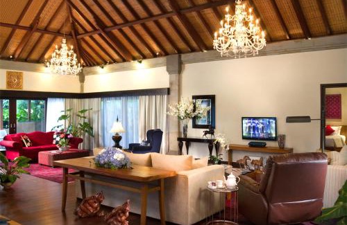 Kartika Plaza Villa | Exclusive Bintang Bali Villa: Oceanfront Oasis with Spa