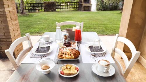 Catabbio House | Eco-Friendly Bio Agriturismo Poggio Aione with Ocean Views