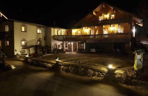 San Martino Apartment | Relax at Bio Natur Refugium Blaslahof - 4 Star Retreat