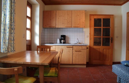 Verditz Apartment | Family-Friendly Ocean View at Bio - Appartements Bischof