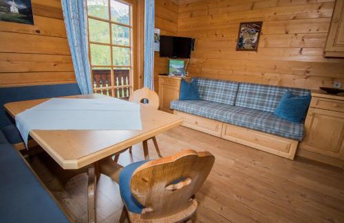 Lesachtal House | Pet-Friendly BIO-Bergbauernhof Ederhias with Ocean Views