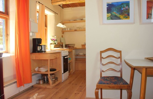 Bleckede Apartment | Relaxing Retreat at Bio-FeWo "Buche" with Spa & Garden