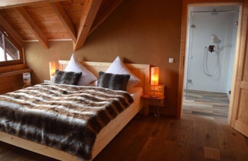 Lechhausen-Ost Hotel | Eco-Friendly Bio Hotel Bayerischer Wirt with Spa & Dining