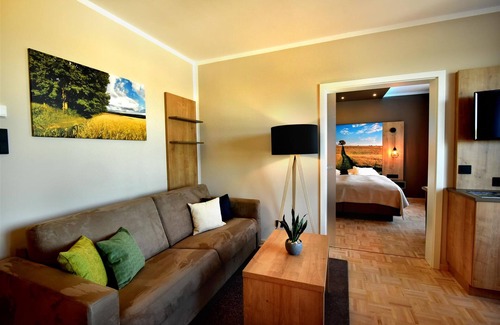 Zeulenroda-Triebes Hotel | Eco-Friendly Bio-Seehotel Zeulenroda with Spa & Pool