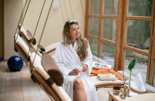 Bad Fuessing Hotel | Relax at Bio Thermalhotel Falkenhof with Oceanfront Views