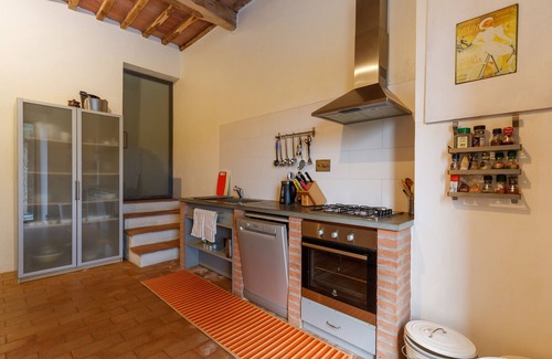Giugnano Apartment | Escape to Bioagriturismo Benessere LA COLLINA - Perfect Getaway