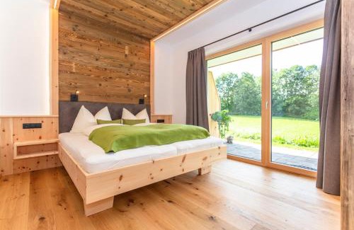 Fieberbrunn Apartment | Pet-Friendly Biobauernhof Mittermoos with Ocean Views