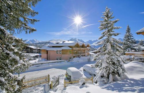 Konigsleiten Hotel | Eco-Friendly Retreat at Biohotel Castello Königsleiten