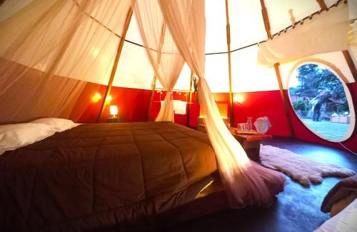 Oxapampa Other | Eco-Friendly Biosfera Lodge Tipi for 3 with Kitchen Access