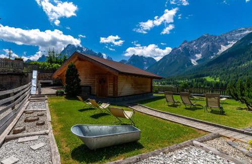 Sesto Hotel | Inviting Biovita Hotel Alpi: Family-Friendly with Pool & Spa