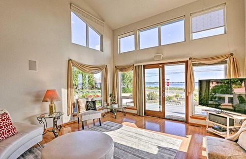 Birch Bay House | Scenic Birch Bay Waterfront Home - Steps from the Beach!
