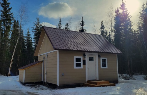 Badger Cabin | Birch Tree Cottage: Guest Rated 10/10 with Family-Friendly Perks