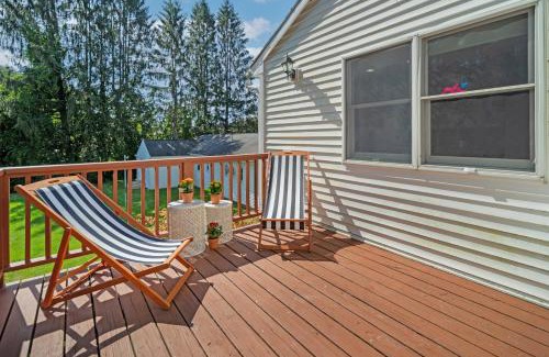 Saratoga Springs Hotel | Cozy Birches Motel: Pet-Friendly with Hot Tub Access