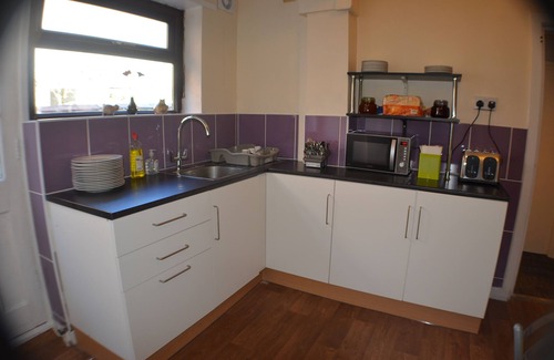 Manchester House | Comfortable Birchfields Guest House with Spa & Breakfast