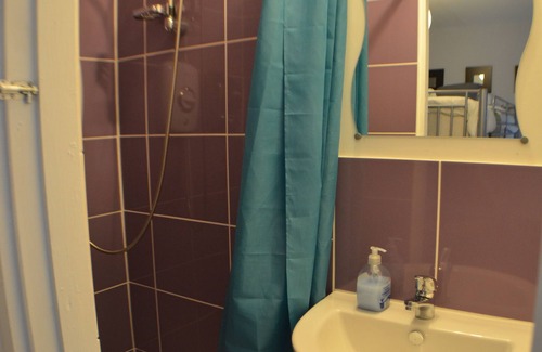 Manchester House | Comfortable Birchfields Guest House with Spa & Breakfast