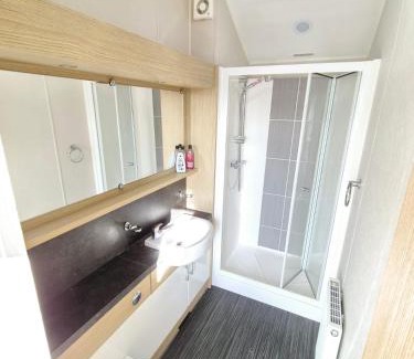Isle of Thanet House | Birchington Vale Robertsbridge