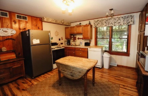 Rhinelander Cabin | Scenic Birchwood Retreat on Private Finely Lake Awaits You