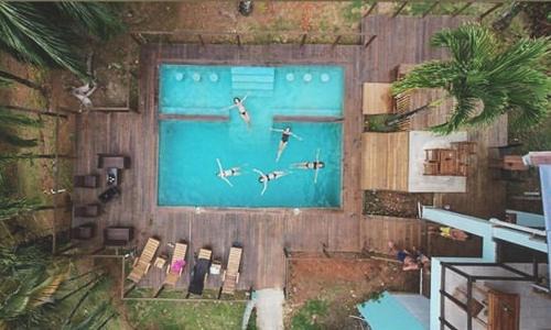 Bocas del Toro Hotel | Relax at Bird Island Bungalows with Oceanfront Views