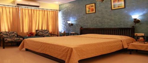Gurugram Hotel | Bird Sanctuary Tourist Resort