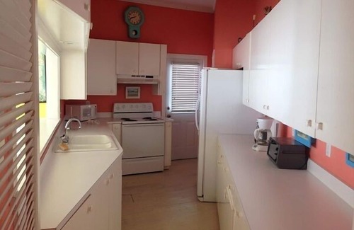 Gulf Shores House | Pet-Friendly Gulf-Front Retreat with Ocean Views & More
