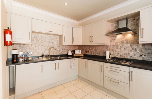 Lytham St. Anne's Apartment | Experience the Birkby Lodge Escape with Spa and Breakfast