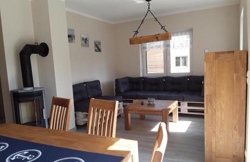 Trassenheide House | Family-Friendly Stay at Birkenhainring 34 - Rated 9/10