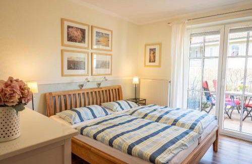 Ostseebad Wustrow Apartment | Family-Friendly Retreat at Birkenhof App 65 "Dünennest"