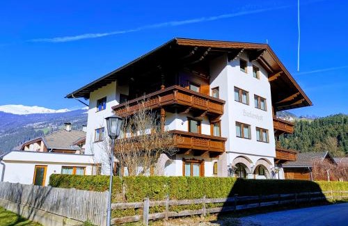 Zell am Ziller Apartment | Birkenhof: Family-Friendly Retreat with Oceanfront Views