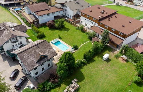 Altenmarkt im Pongau House | Inviting Birkenvilla with Ocean View & Pool for 9 Guests