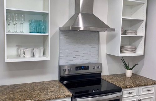 Norwood House | Ideal Birmingham Retreat: 3 Bedrooms, Family-Friendly Amenities