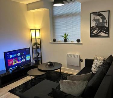 Bloxwich Apartment | Charming 1-Bed Apartment in Birmingham - Solihull Awaits