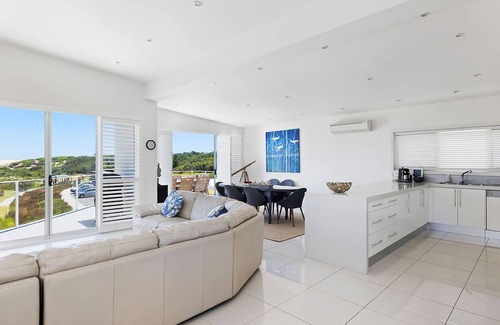 Anna Bay House | Experience Birubi Beach Waterfront with Oceanfront Views