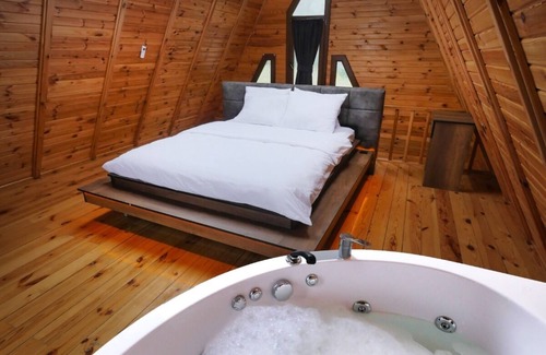 Suleymanpasa Other | Explore Bisanthe Panorama: Family-Friendly Getaway Awaits