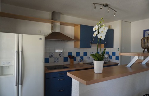 Biscarrosse Plage Apartment | Oceanfront T3 Apartment with Pool & Spa, Rated 9.6/10